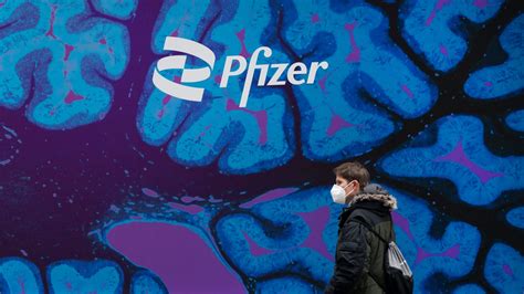 Switch from selling COVID-19 drugs on market rather than to governments continues to sting at Pfizer